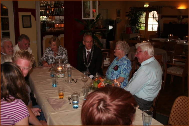 935 Willy & Gerard 220 Burgemeester